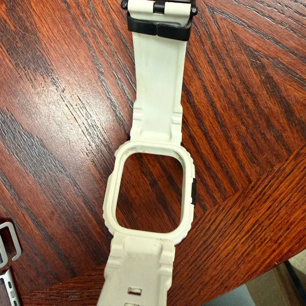 Assorted Nylon Wristbands and Protective Cases for Smartwatches - Multicolor